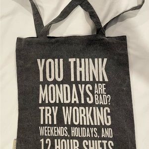 🎉🎉❤️❤️BUY THREE FOR ONLY $15!!!!🎉🎉❤️ PRIMITIVES BY KATHY tote